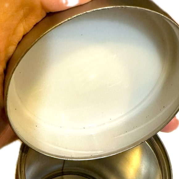 ILLY ITALIAN ESPRESSO GROUND COFFEE CAN TIN AIR TIGHT LID COLLECTIBLE STORAGE 5” - Picture 14 of 16